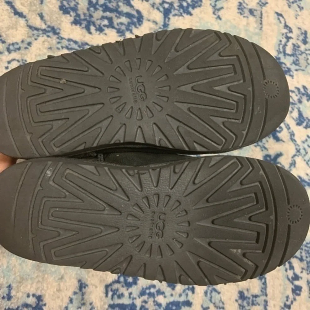 UGG Bailey Button Triplet Ii Winter Boot